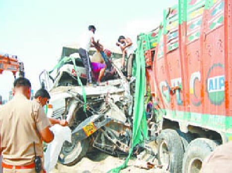 accident meerut 